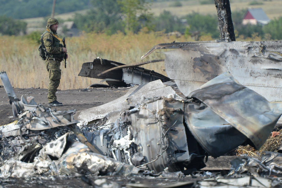  Boeing 777  MH-17,     -25